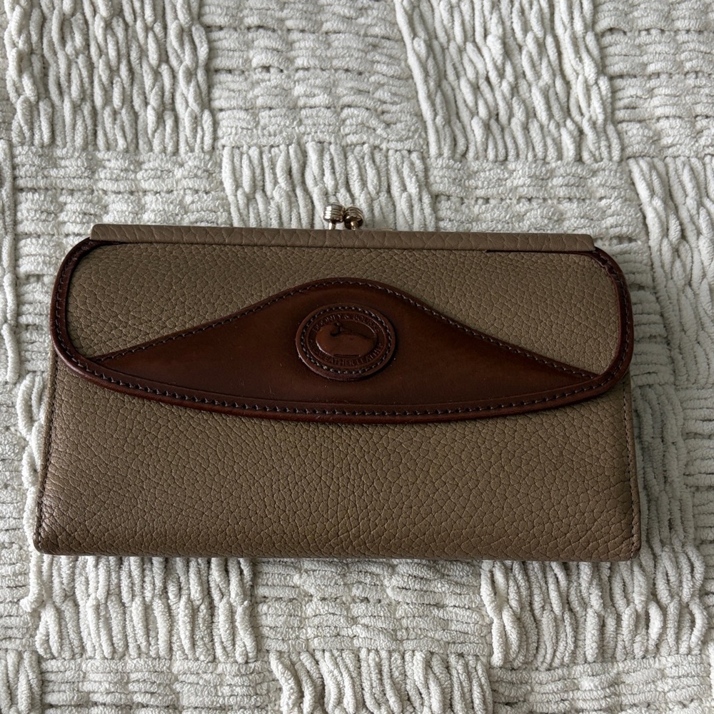 Vintage Dooney and Bourke long leather wallet